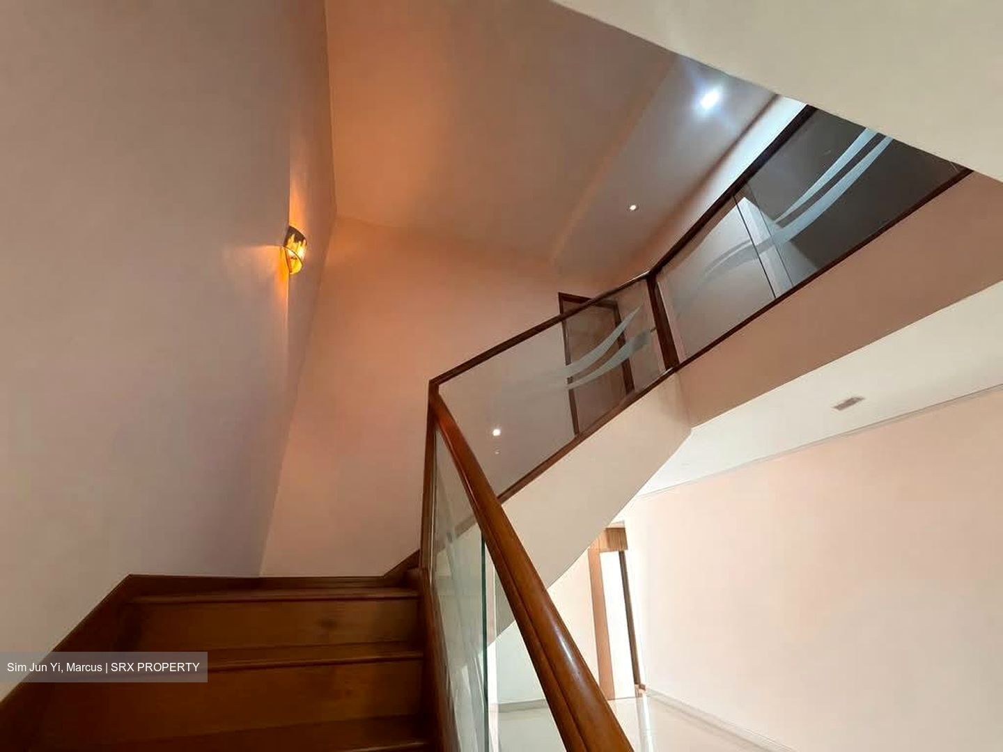 Blk 705 Hougang Avenue 2 (Hougang), HDB Executive #574568061